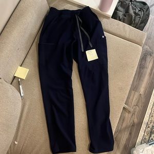 FIGS Navy High waisted yola Medium tall EUC